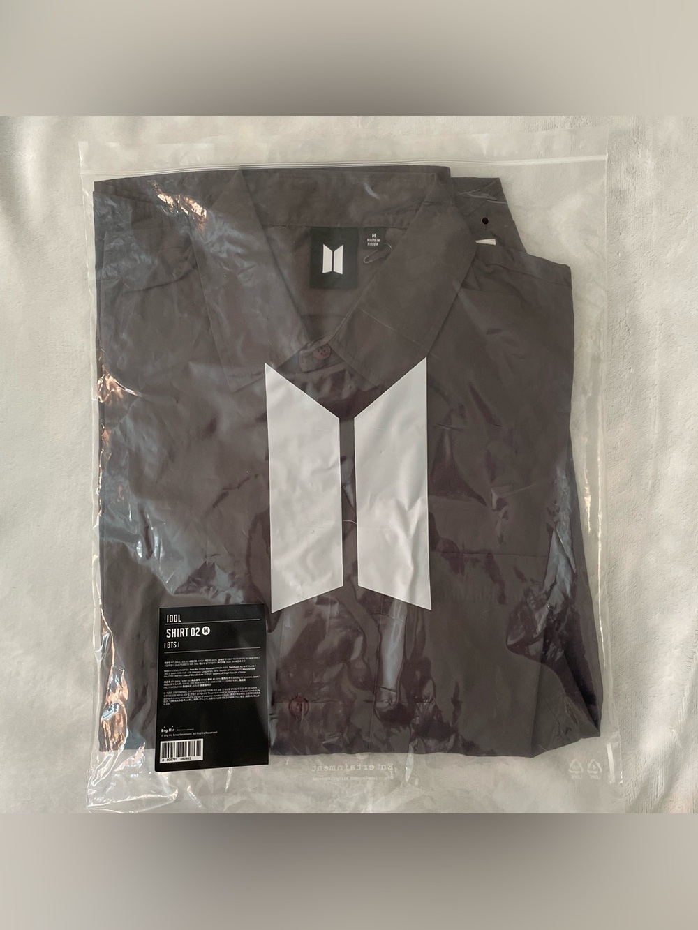 Official BTS Idol Shirt 02 (M)